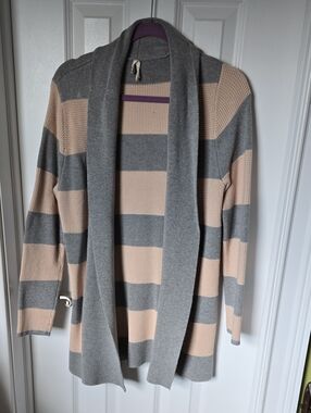 Open-Front Striped Cardigan in Gray and Beige